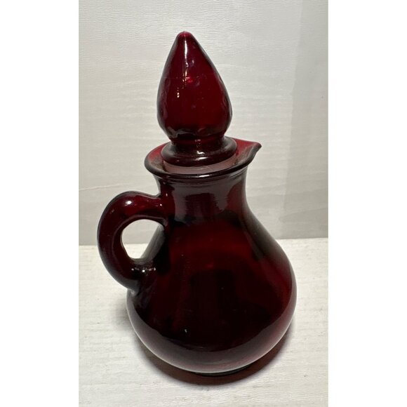Avon Ruby Red Cruet Pitcher Decanter With Stopper Vintage Strawberry Bath Empty - Picture 3 of 6